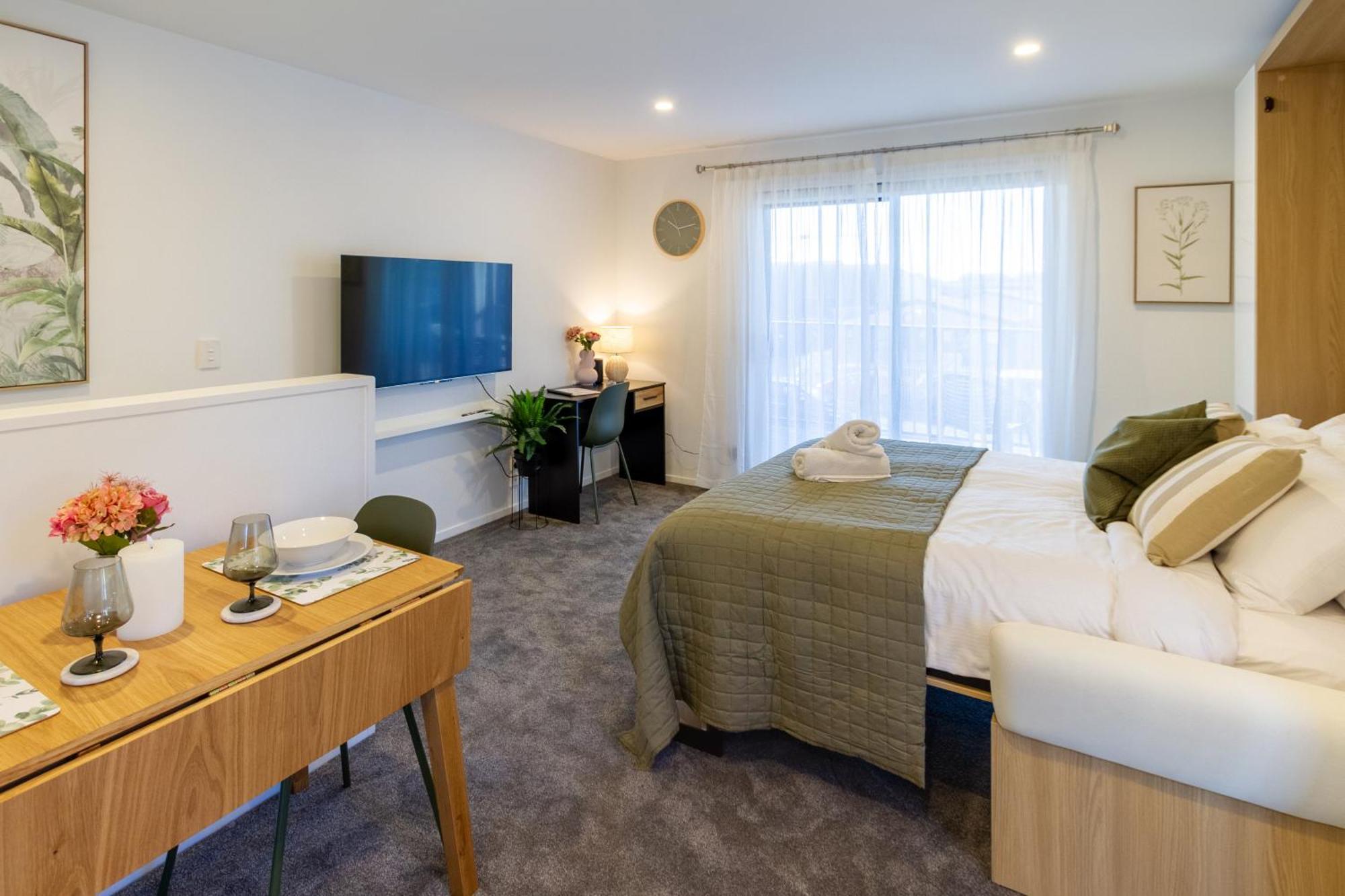 Luxury Studio With Balcony - Close To Supermarket كريستتشيرش المظهر الخارجي الصورة
